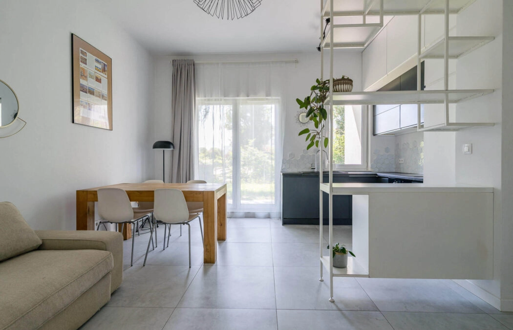 2 pokoje | 45,5 m² | Ogródek 50 m² | Wysokość 3,20