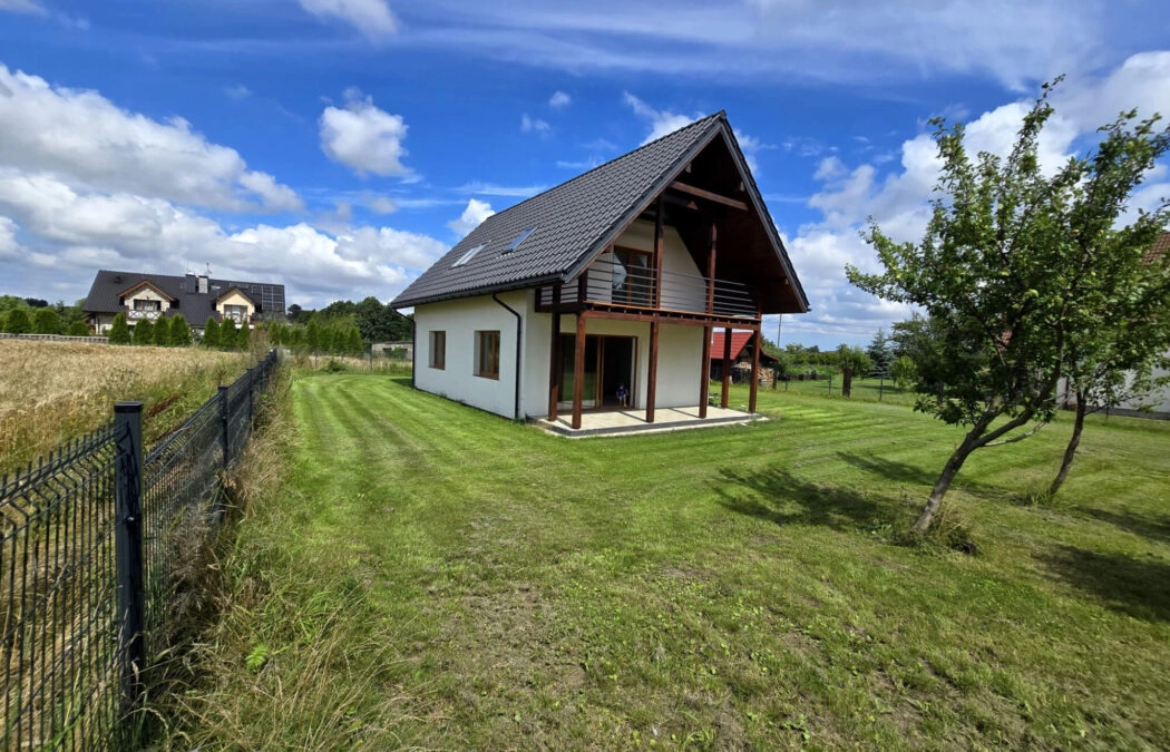 Dom wolnostojący z działką 1100 m2