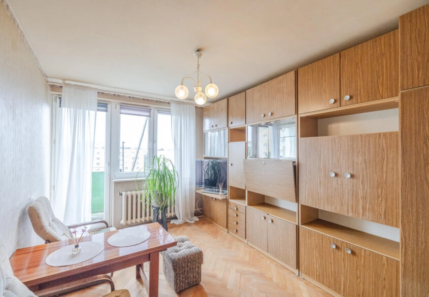 3 pokoje z balkonem- 45 m²- Winda- Widok na Gdańsk