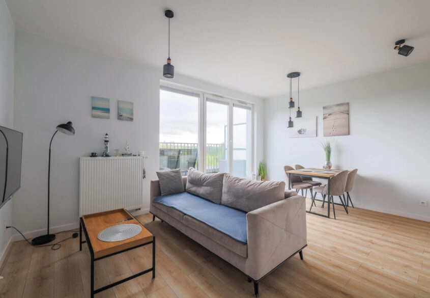 3 pokoje- 40 m2 taras na Lisi Jar- 450 m na plaże