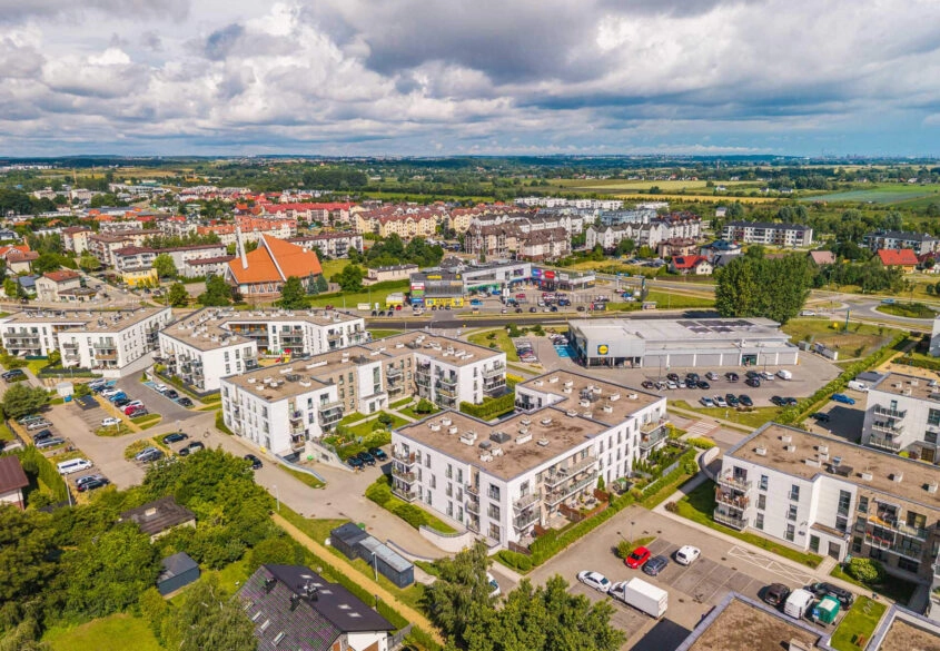 3 pokoje | Hala garażowa | Centrum