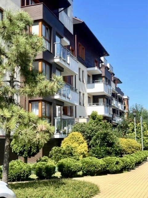Mieszkanie, 3 pokoje z garażem