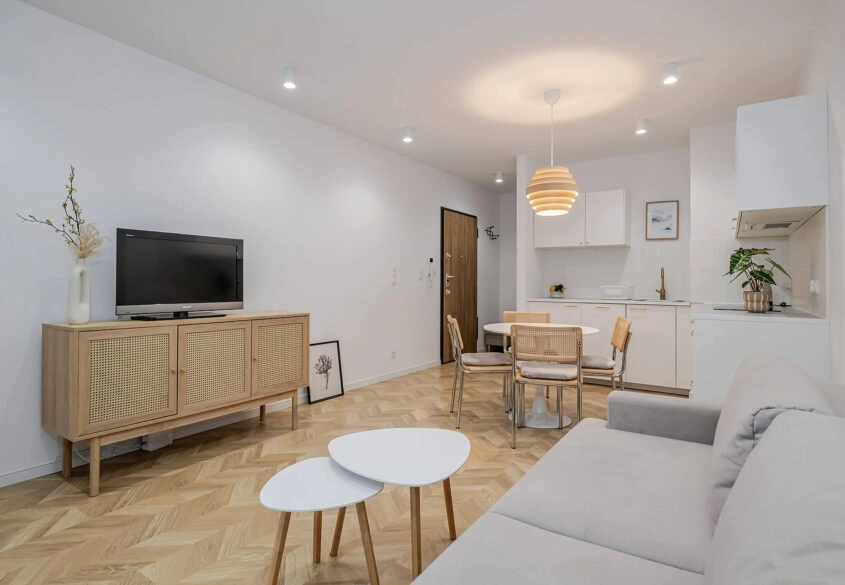 od 1.09- Apartament z ogrodem! Bez prowizji