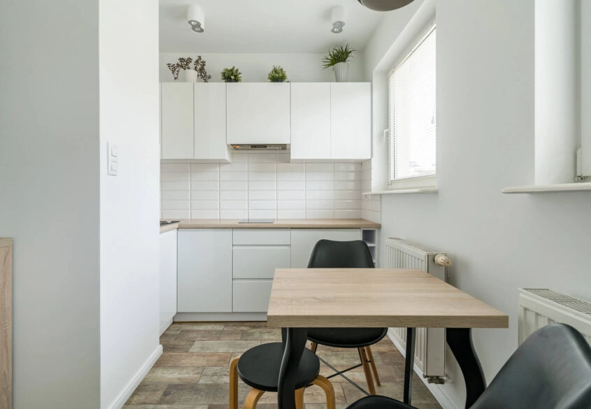 Kawalerka 25 m² z balkonem 8 m² miejsce postojowe