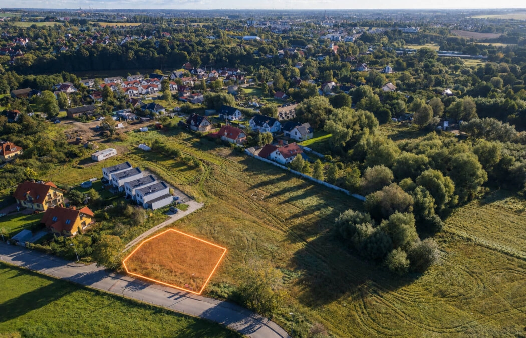 Malownicza działka mieszkaniowo-usługowa 974 m2 !