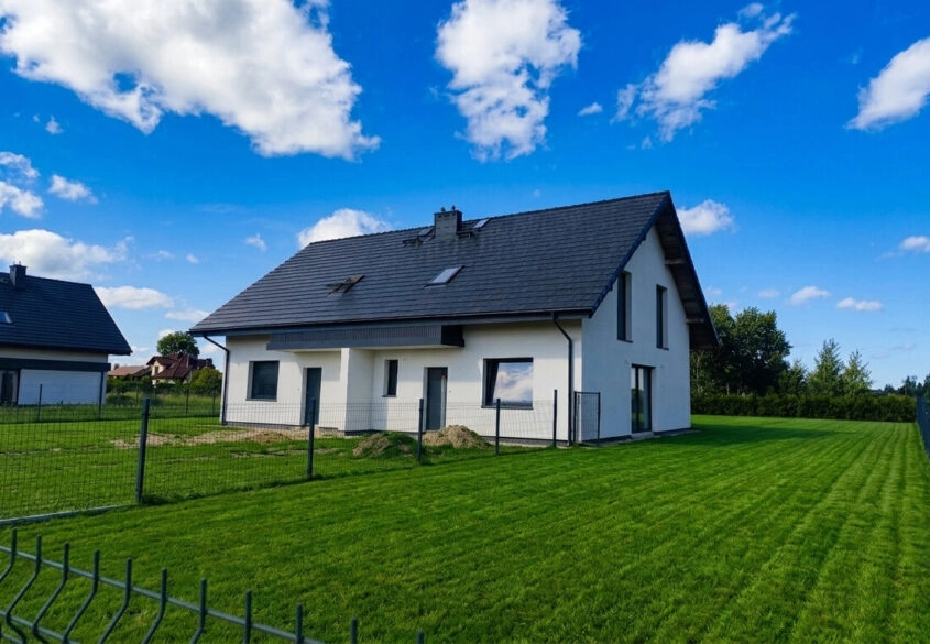 Nowy bliźniak z dużą działką