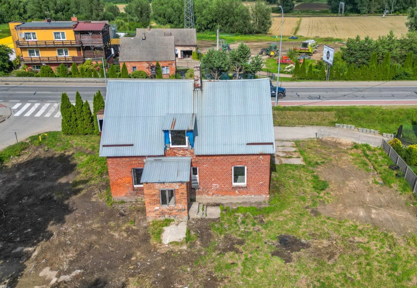 Dom z potencjałem na działce ok 1400m2 MPZP