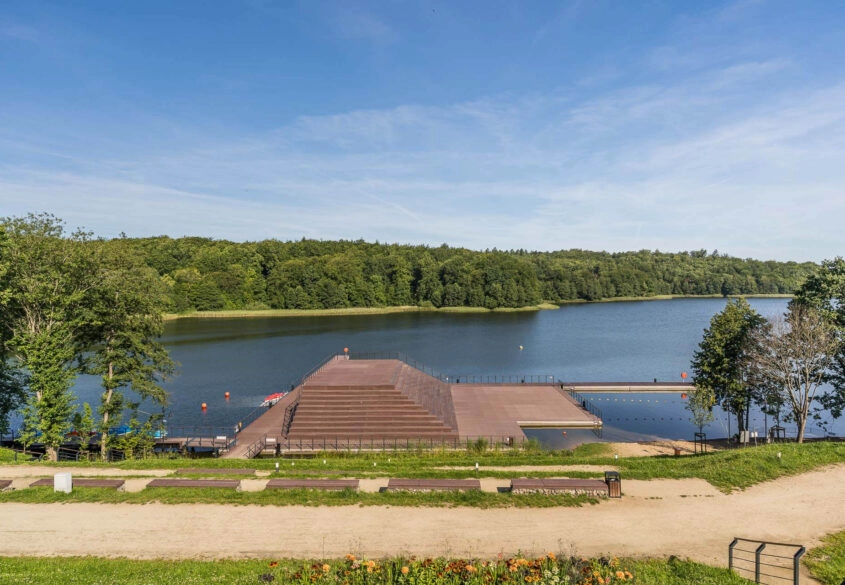 APARTAMENT Z WIDOKIEM NA JEZIORO KLASZTORNE