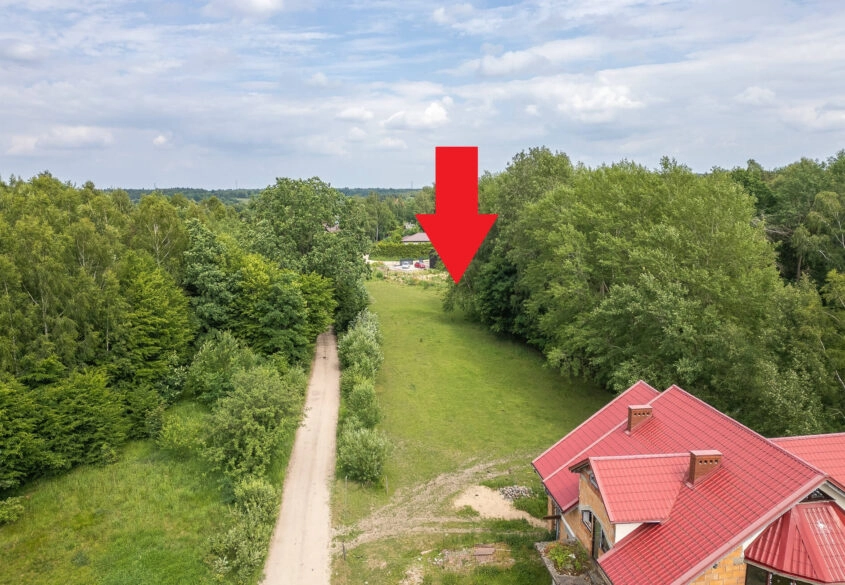Działka budowlana z własnym lasem!
