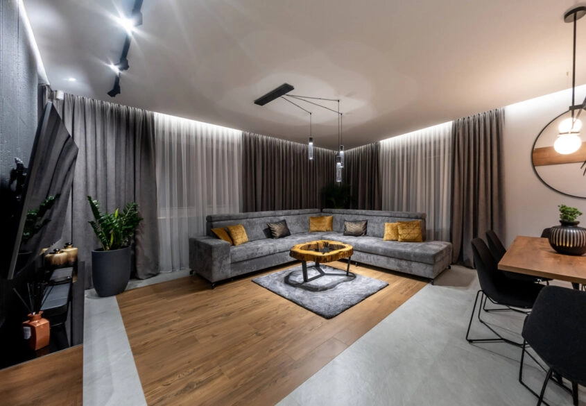 APARTAMENT Z WIDOKIEM NA JEZIORO KLASZTORNE