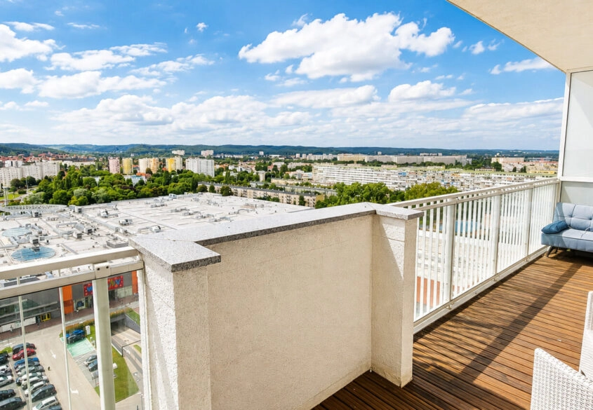 Apartament na 18 piętrze CZTERY OCEANY
