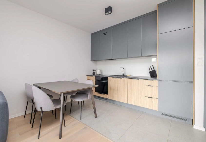 Południowe | Balkon 6m2 | Msc. postojowe | Komórka