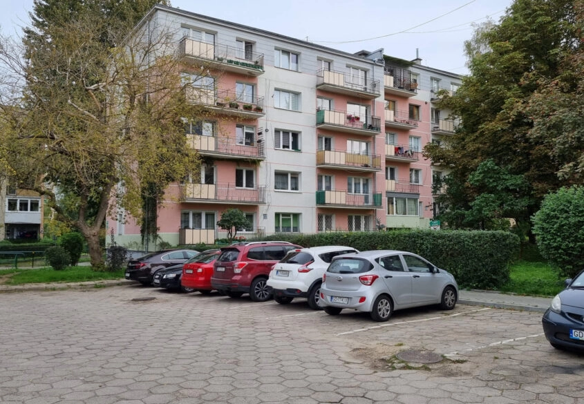 3 pokoje z możliwością 4 pok. Wrzeszcz + garaż