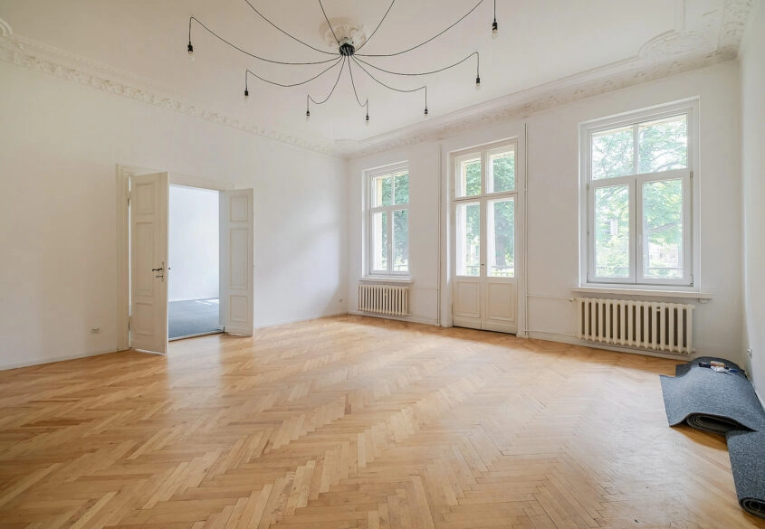 3 min do SKM Wrzeszcz! Duży lokal-parter,balkon