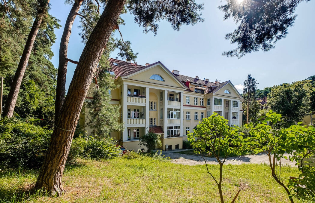 Klimatyczne 3 pokoje z balkonem tuż przy lesie!