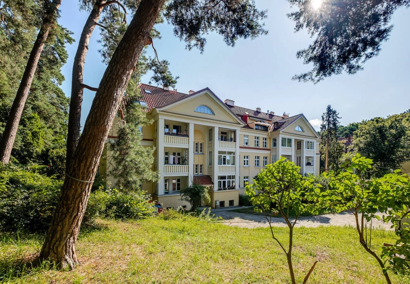 Klimatyczne 3 pokoje z balkonem tuż przy lesie!