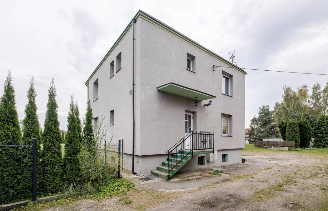 Komfortowy dom z podziałem na 3 mieszkania