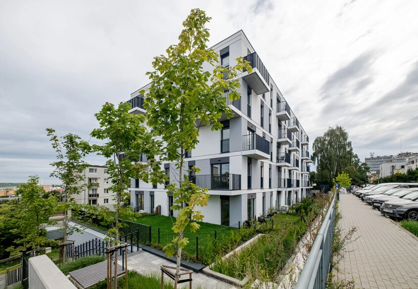 Ogródek 15m2 | Msc parkingowe | Komórka | SEAPORT