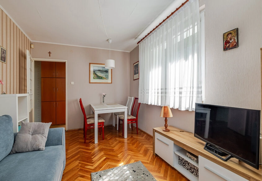 2 pokoje | 43 m² | VII Dwór | Balkon | Zieleń