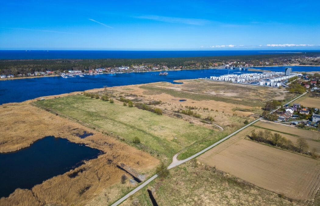 Działka na sprzedaż - naprzeciwko Sol Marina