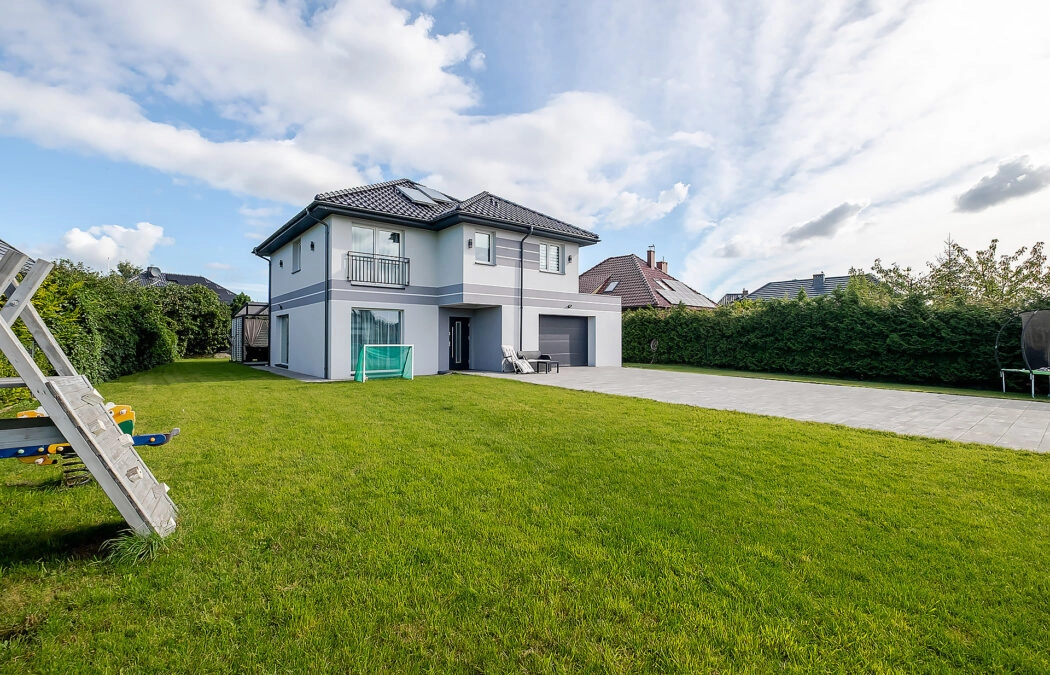NOWOCZESNY DOM W MOSTACH | 188 m² | DZIAŁKA 929 m²