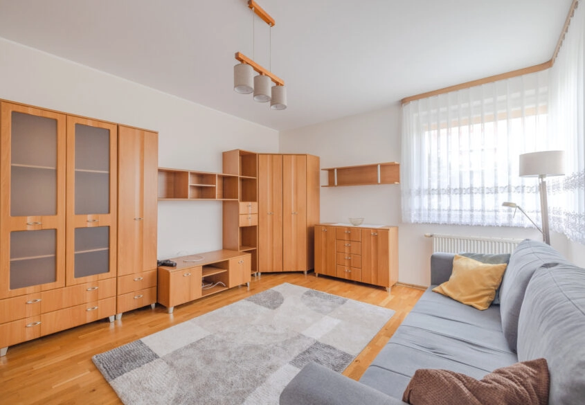 Słoneczne 2 pokoje z balkonem – Gdańsk Nieborowska