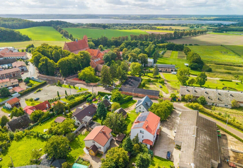 ŻARNOWIEC | DOM 118 M² | 5 KM OD DĘBEK