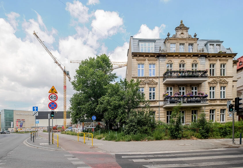 3 min do SKM Wrzeszcz! Duży lokal-parter,balkon