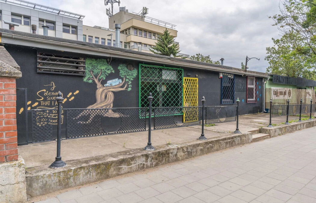 Lokal 73m2| ogródek|świetny potencjał inwestycyjny