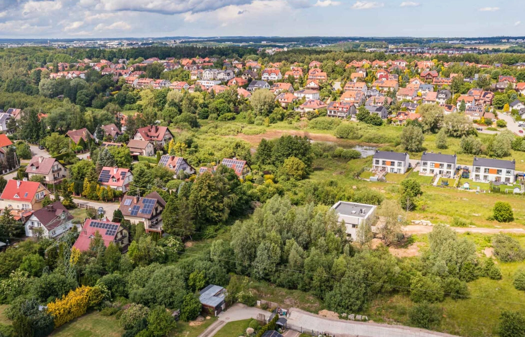 Działka mieszkaniowo-usługowa 5660 m2 w Kiełpinie
