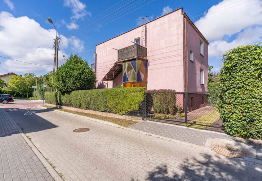 Dom 183m2 I działka 225 m2 I piwnica 61m2 I garaż