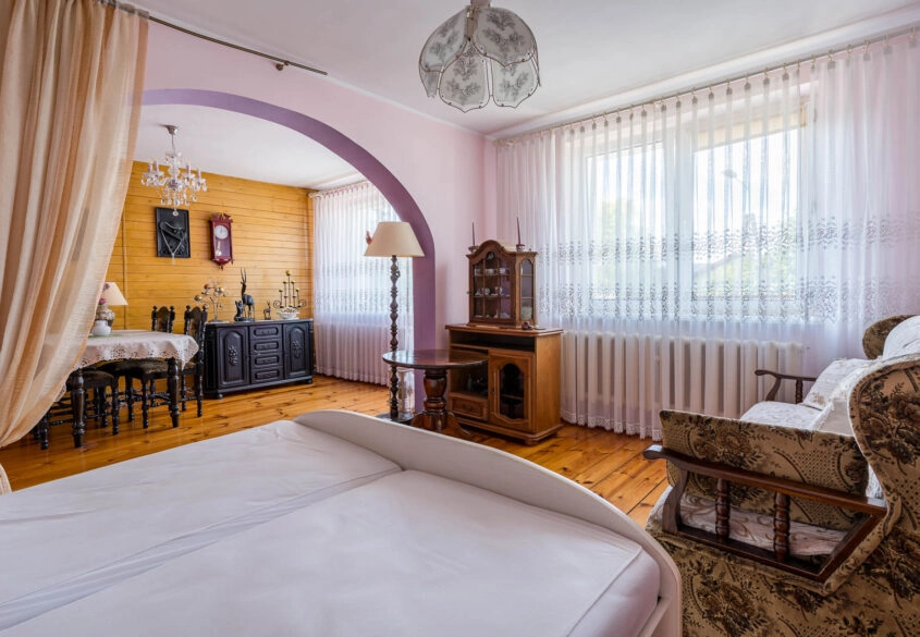 Dom 183m2 I działka 225 m2 I piwnica 61m2 I garaż