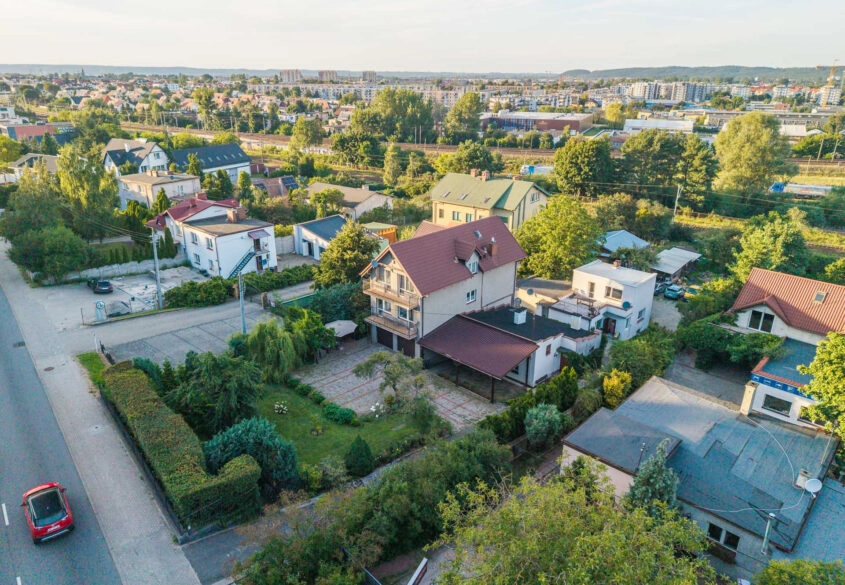 Rumia | główna ulica | firma + inwestycja!