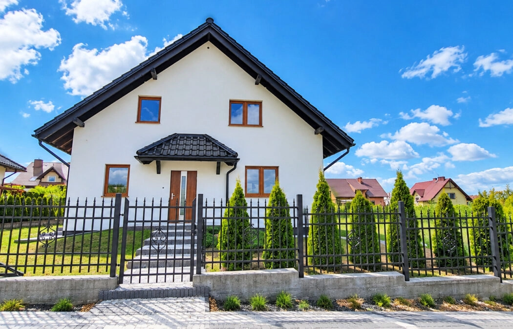 Dom w Różynach 5 pokoi, wykończony, od zaraz