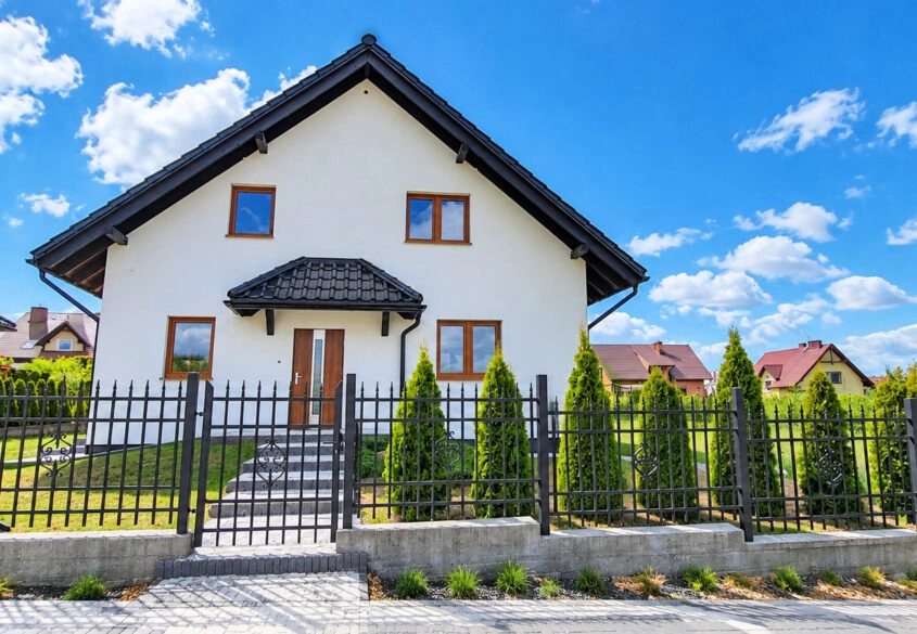 Dom w Różynach 5 pokoi, wykończony, od zaraz