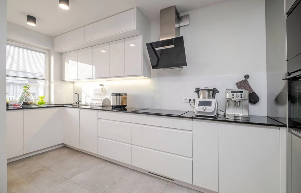Elegancki, dom narożny (121 m²) z fotowoltaiką