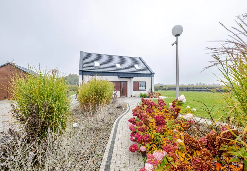 Wyjątkowa posiadłość z dwoma domami na działce 3005 m²